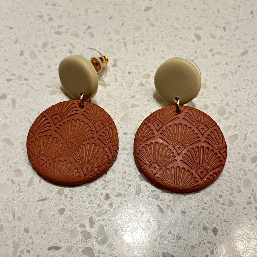 Handmade Simple Chic Coffee Color Circle‎ Textured Statement Earrings